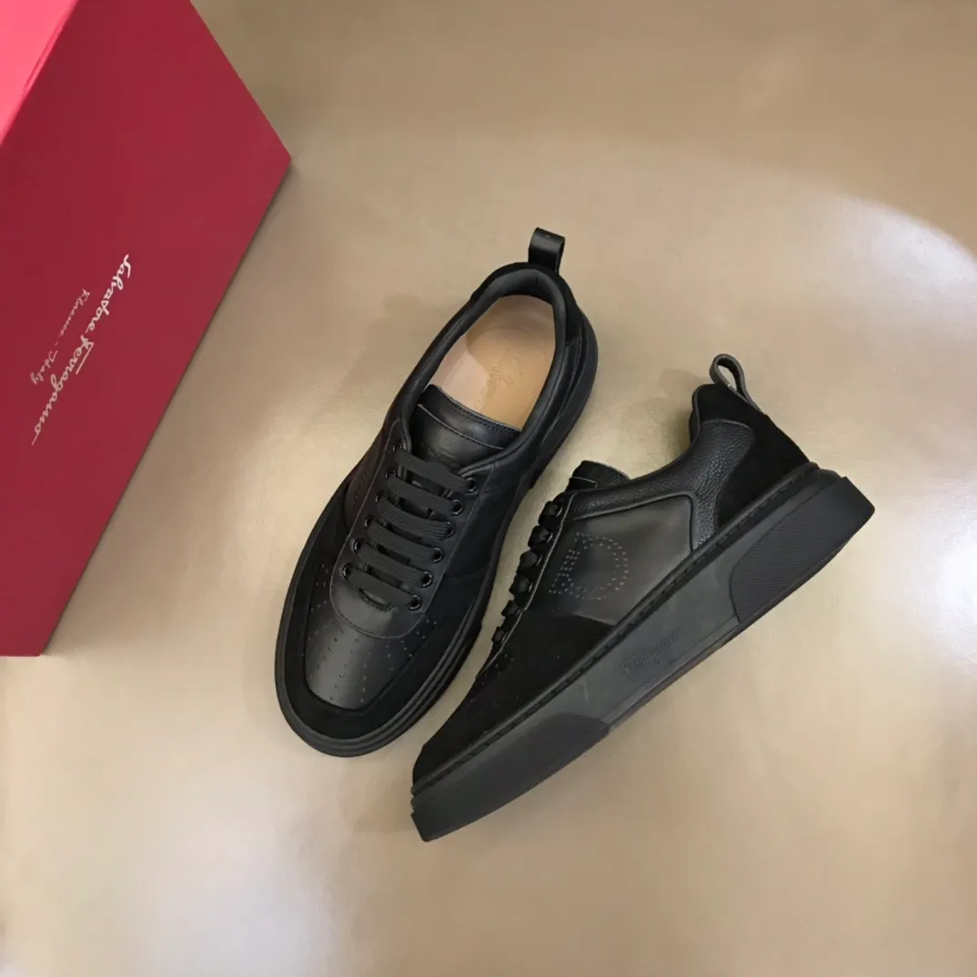 p420 "Salvatore Ferraga**" men's low-cut fashion sneakers. This casual shoe has a novel structure and is made of soft calfskin. The contrasting color elements on the upper highlight the bold and avant-garde atmosphere. The first-layer cowhide lining is high-end and comfortable. Energetic and fresh, these shoes can be worn with casual looks or add a touch of street style to elegant trousers.  Size: 38-44